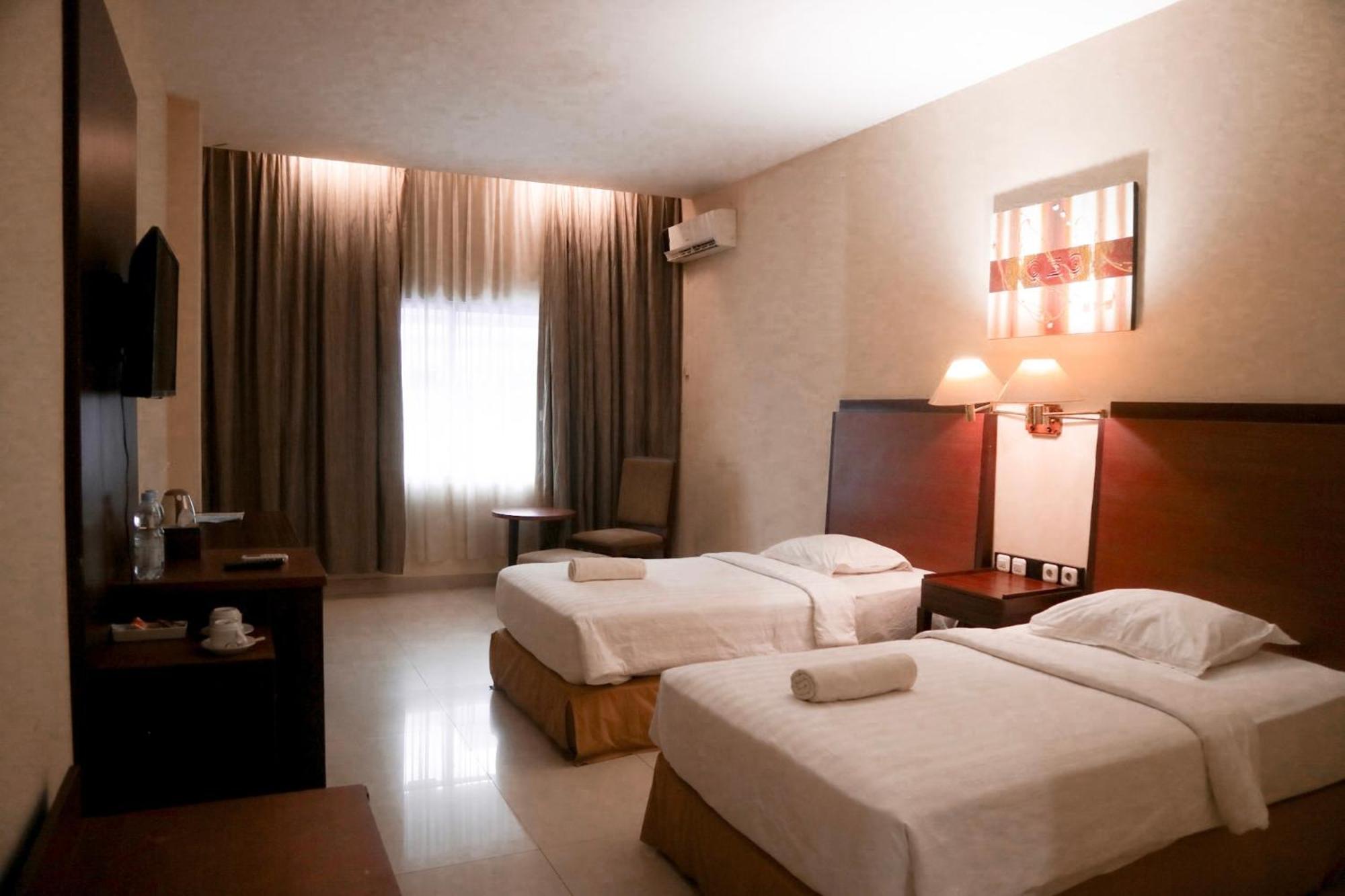 Hotel Mariat Соронг Екстер'єр фото